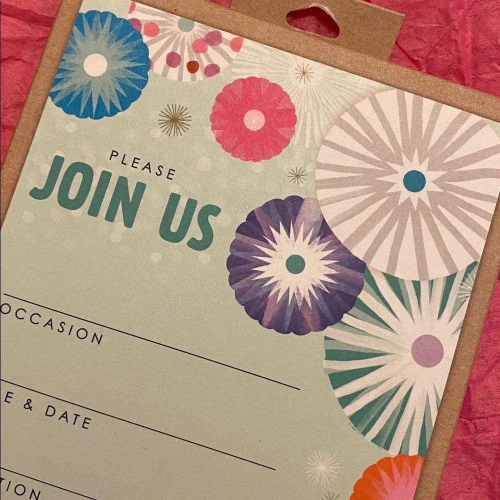 Hallmark set of 20 invitation cards.